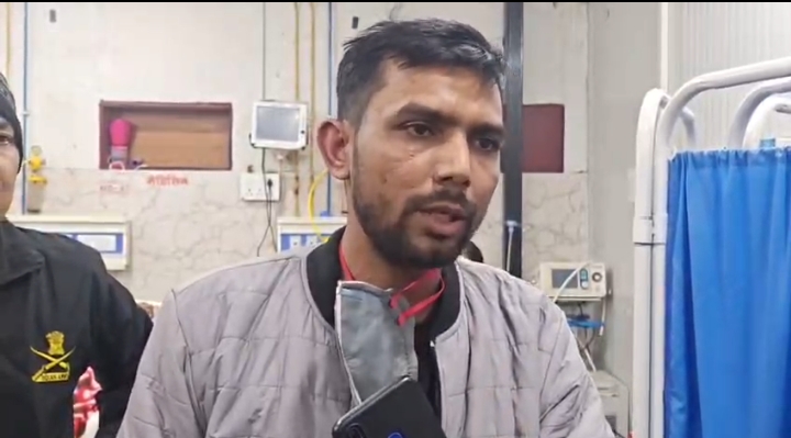 आरोपित दलाल का छायाचित्र आरोपित दलाल का छायाचित्र