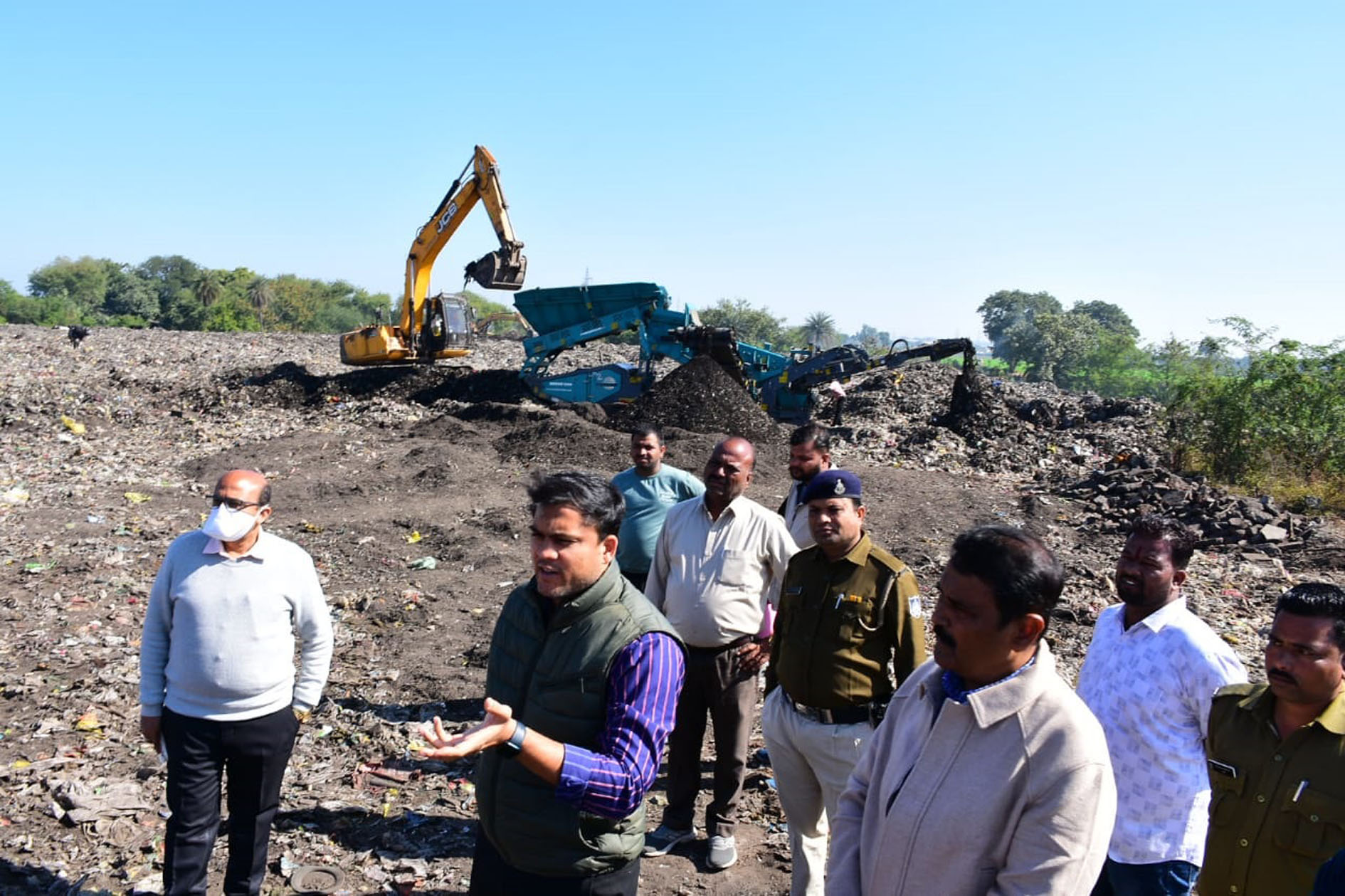 निगमायुक्त ने किया कचरा निष्पादन कार्य का निरीक्षण