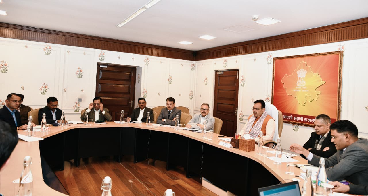 समय-सीमा निर्धारित करते हुए राजस्व लक्ष्यों की करें प्राप्ति: Chief Minister  भजनलाल शर्मा