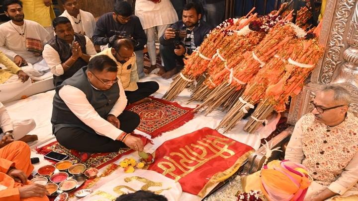 रणजीत अष्टमी महोत्सव का कलेक्टर ने ध्वज पूजन कर किया शुभारंभ