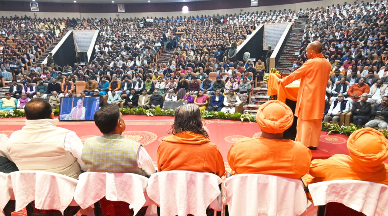 महाराणा प्रताप शिक्षा परिषद के 93वें संस्थापक सप्ताह सामरोह के मुख्य महोत्सव में बोले सीएम योगी आदित्यनाथ*