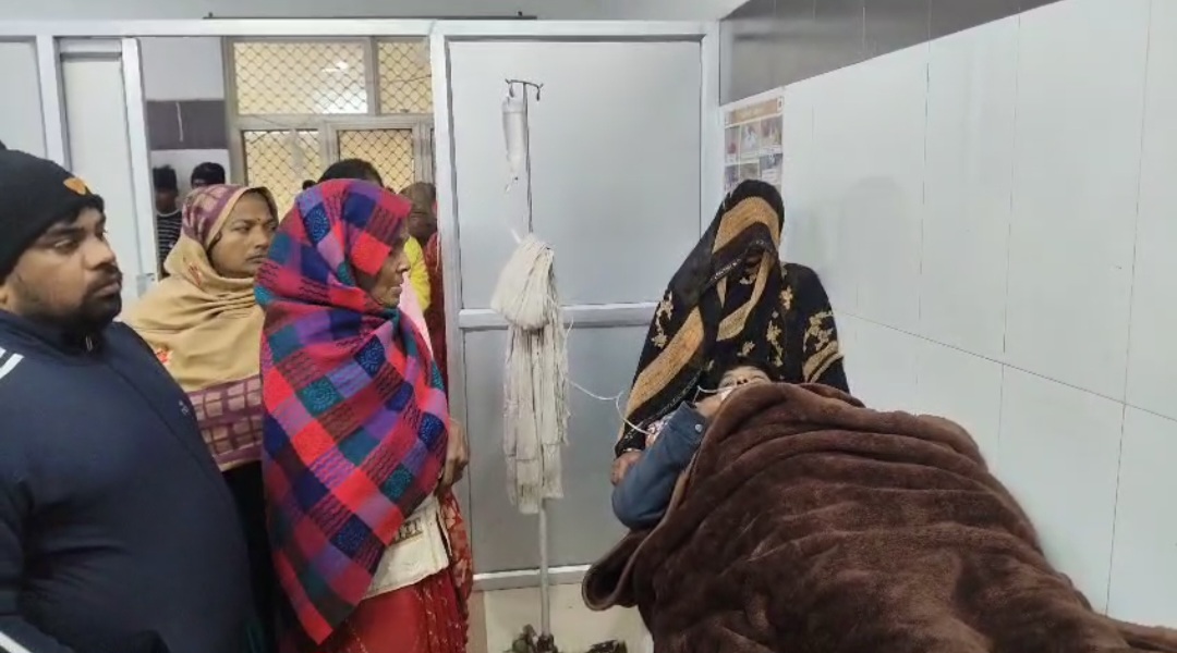 कन्नौज :- आलाव ताप रहे पाँच लोगो को तेज रफ्तार कार ने रौंदा