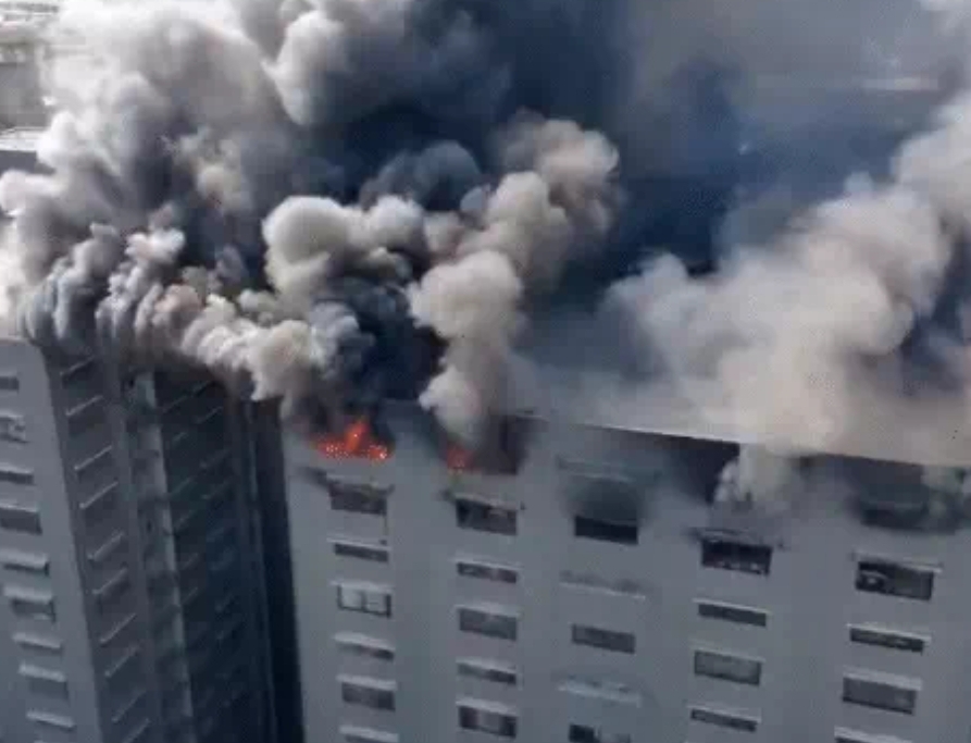 सूरत राज टेक्सटाइल मार्केट की आग