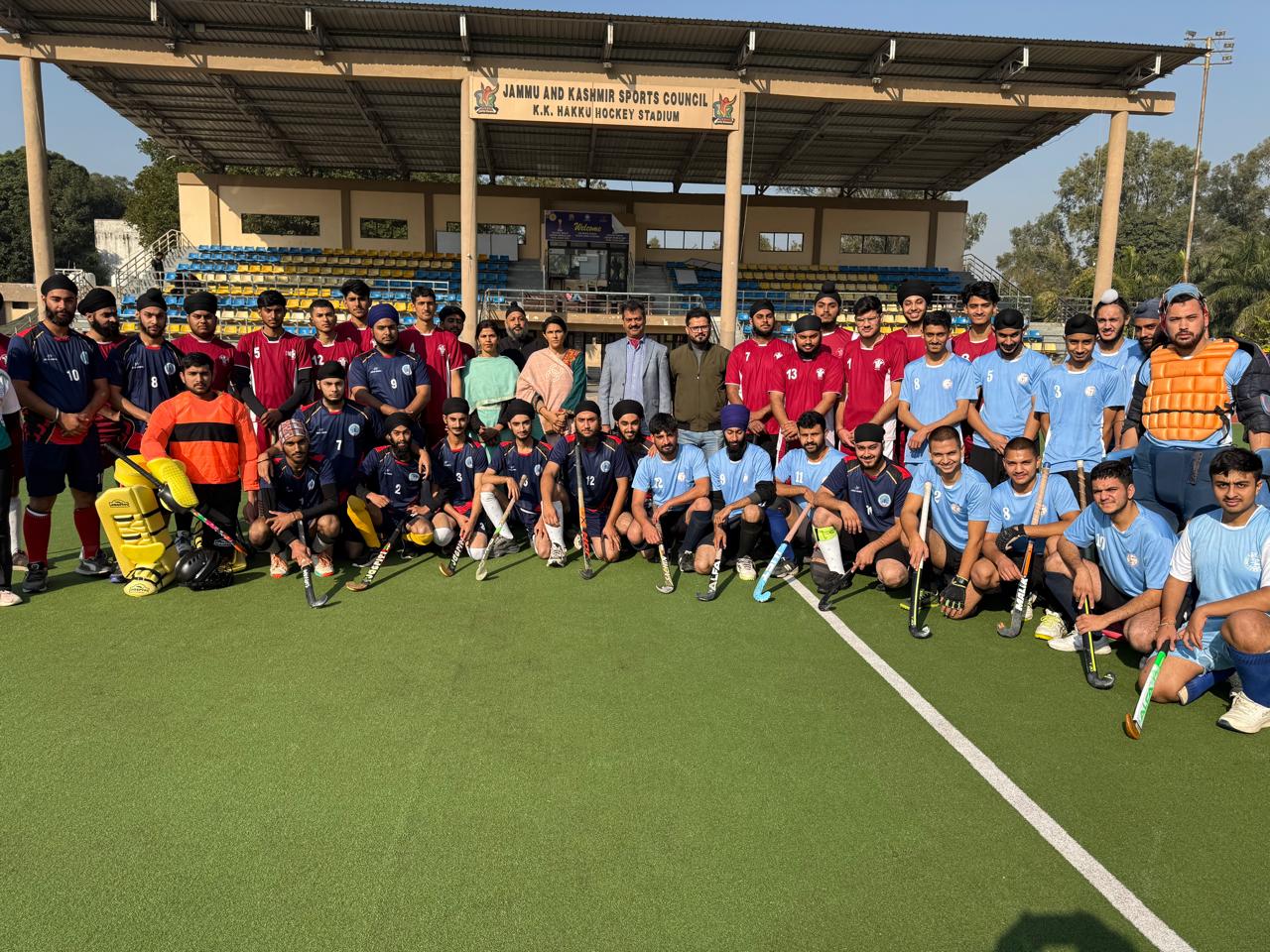 इंटरकॉलेजिएट हॉकी टूर्नामेंट धमाकेदार फाइनल के साथ सम्पन्न, एमएएम कॉलेज बना निर्विवाद चैंपियन इंटरकॉलेजिएट हॉकी टूर्नामेंट धमाकेदार फाइनल के साथ सम्पन्न, एमएएम कॉलेज बना निर्विवाद चैंपियन