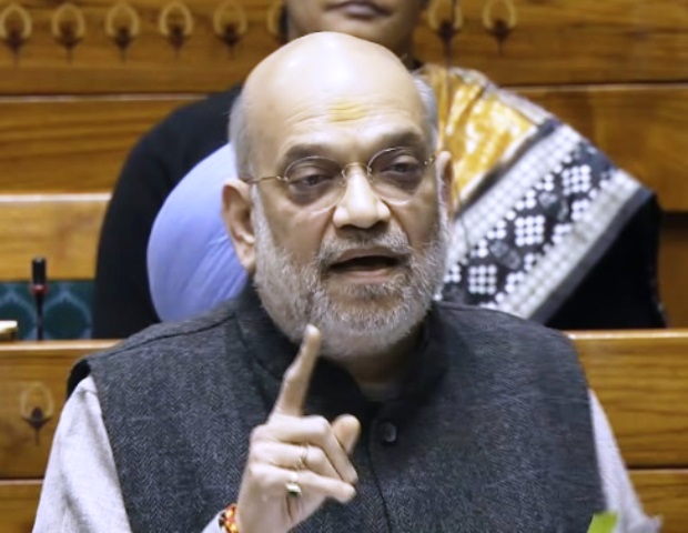 केंद्रीय गृह मंत्री अमित शाह बुधवार को लोकसभा में चर्चा के दौरान