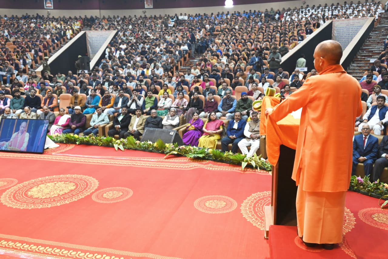 महाराणा प्रताप शिक्षा परिषद के संस्थापक सप्ताह समारोह के मुख्य महोत्सव में दादागुरु और गुरुदेव का भावपूर्ण स्मरण किया मुख्यमंत्री ने* महाराणा प्रताप शिक्षा परिषद के संस्थापक सप्ताह समारोह के मुख्य महोत्सव में दादागुरु और गुरुदेव का भावपूर्ण स्मरण किया मुख्यमंत्री ने*