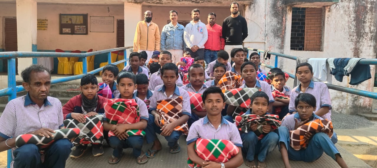 कार्यक्रम में शामिल लोग