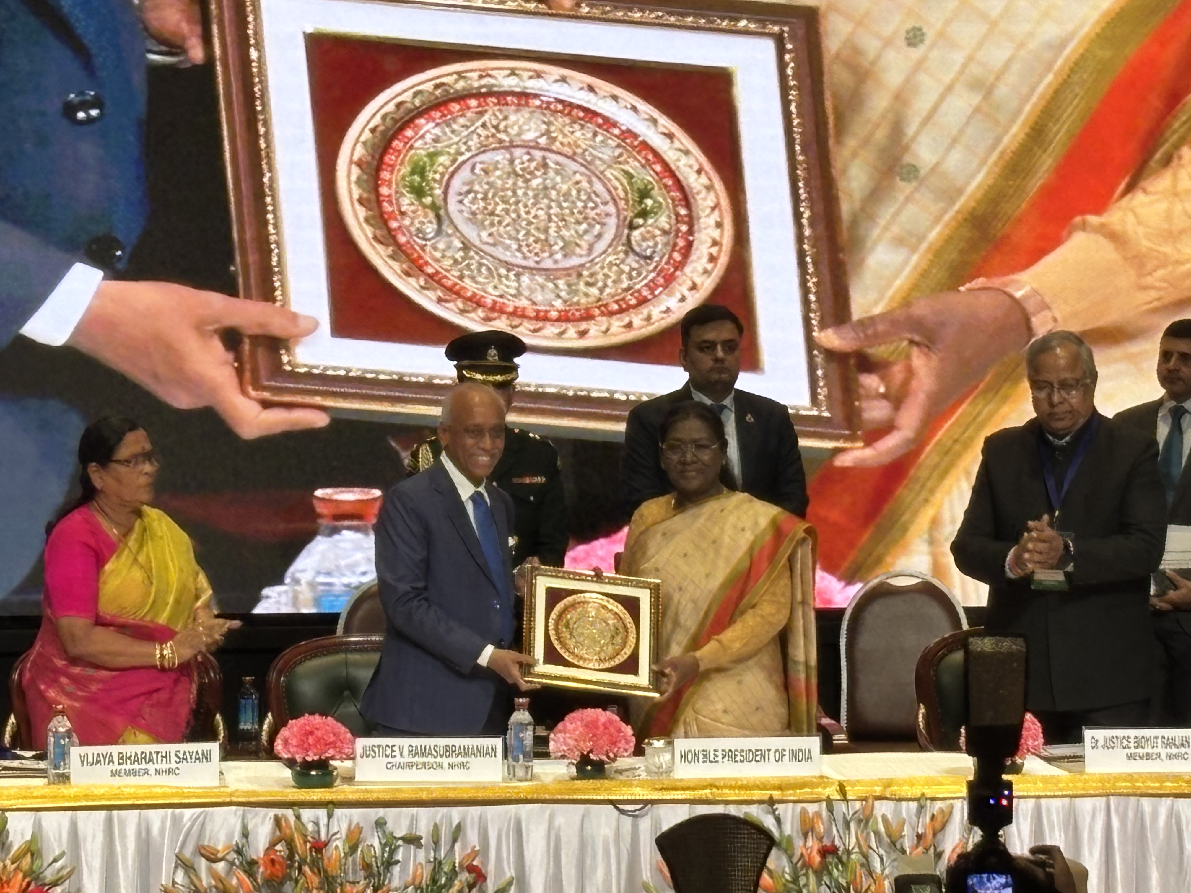 कार्यक्रम में President द्रौपदी मुर्मू