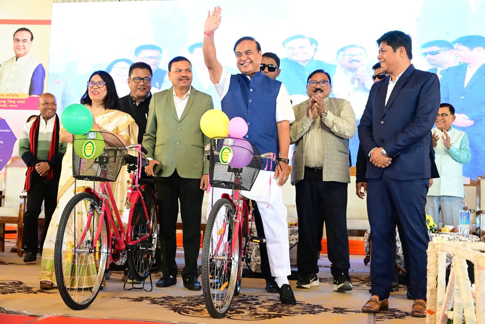 Image of the Assam CM Launching Free Bicycle Distribution for Class 9 Students in Dibrugarh.