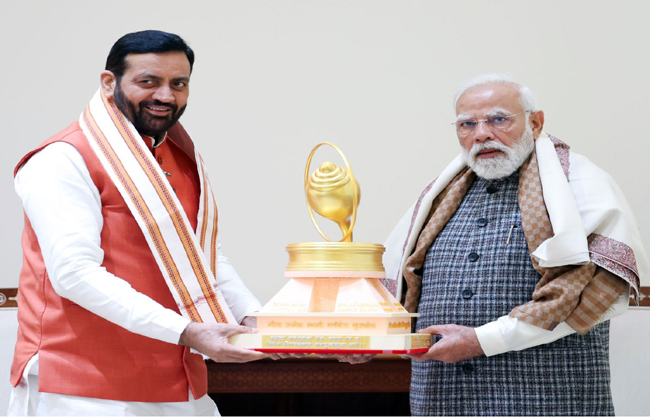 हरियाणा के मुख्यमंत्री नायब सैनी प्रधानमंत्री मोदी से मुलाकात करते हुए हरियाणा के मुख्यमंत्री नायब सैनी प्रधानमंत्री मोदी से मुलाकात करते हुए