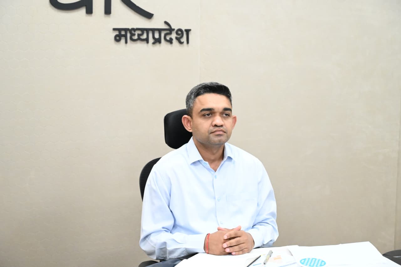 धार कलेक्टर