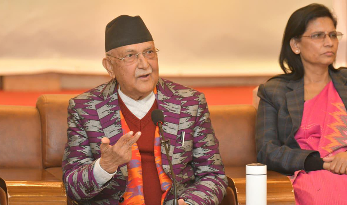 पूर्व प्रधानमंत्री के पी ओली