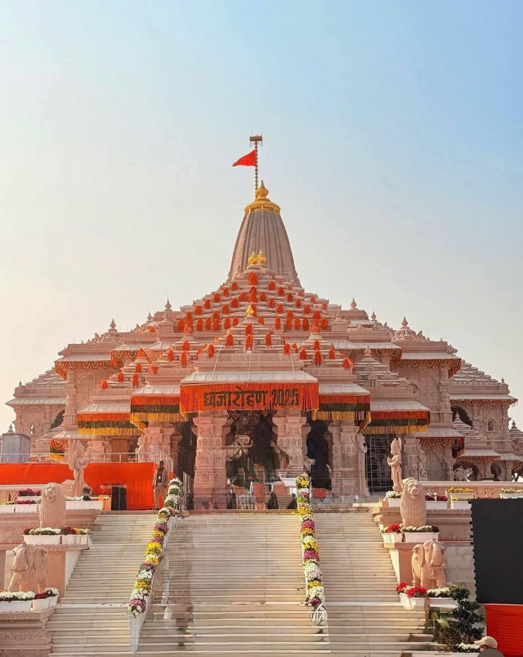 श्रीराम मंदिर नवीनतम चित्र श्रीराम मंदिर नवीनतम चित्र
