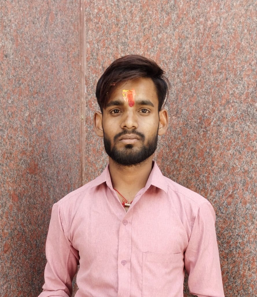 मृत युवक की फाईल फोटो