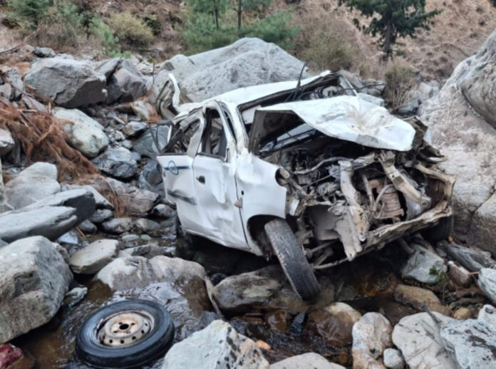 किश्तवाड़ के झिन्हिनी नाला के पास एक सड़क हादसा, एक व्यक्ति की मौत, तीन अन्य घायल