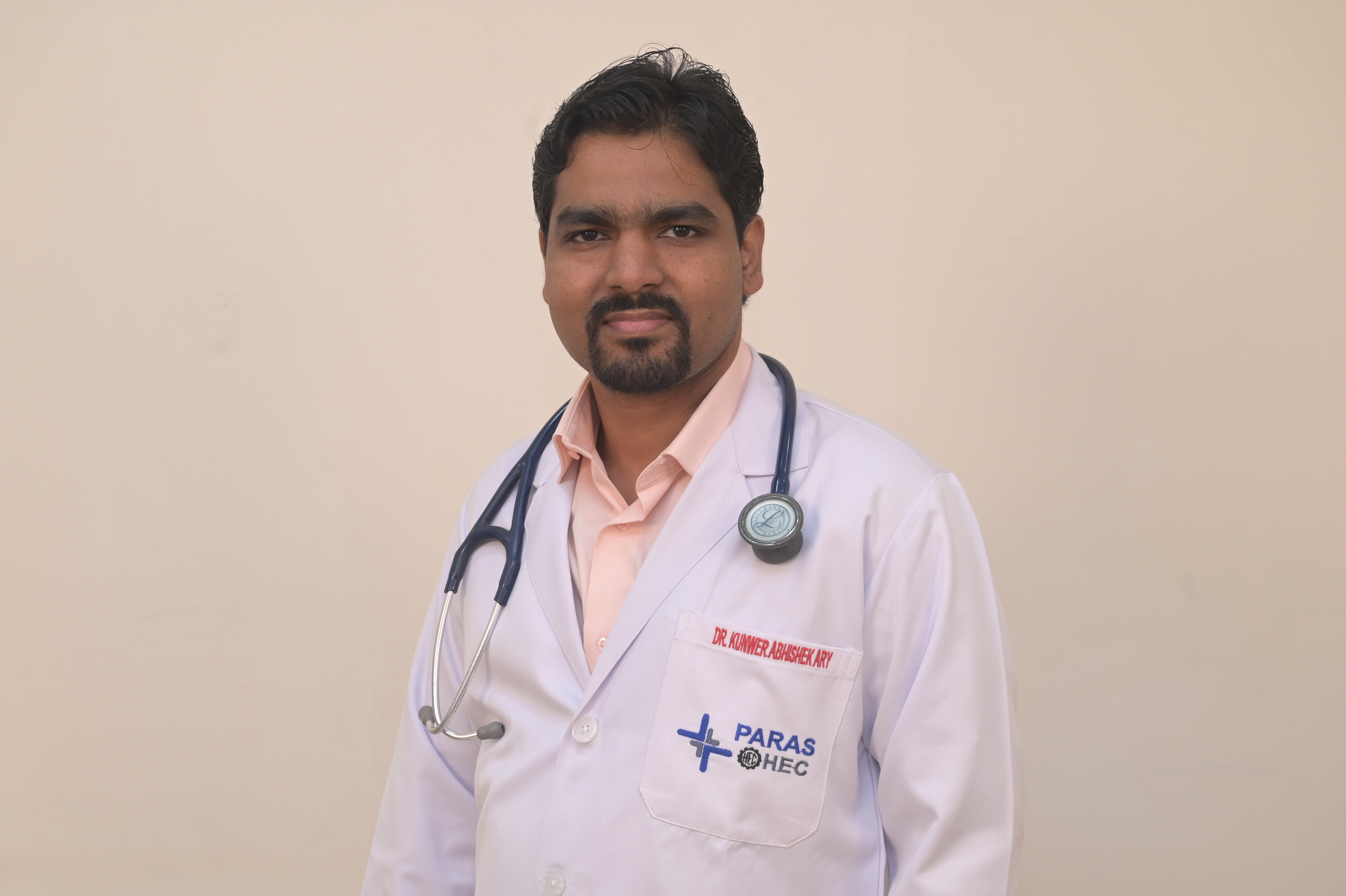 डॉ कुंवर अभिषेक आर्य की फोटो डॉ कुंवर अभिषेक आर्य की फोटो