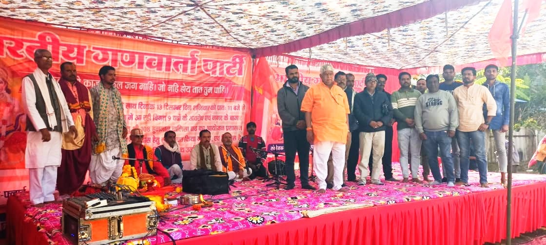 हनुमान चालीसा पाठ करने के बाद हनुमान चालीसा पाठ करने के बाद