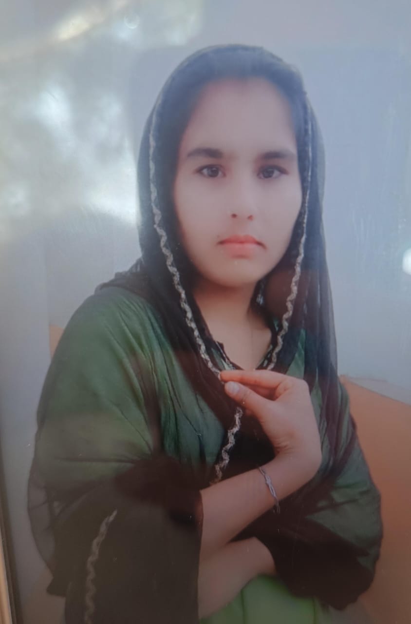 मृतका शबीना का फाइल फोटो।