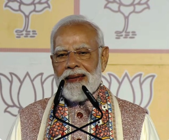 प्रधानमंत्री नरेन्द्र मोदी (फाइल फोटो) प्रधानमंत्री नरेन्द्र मोदी (फाइल फोटो)