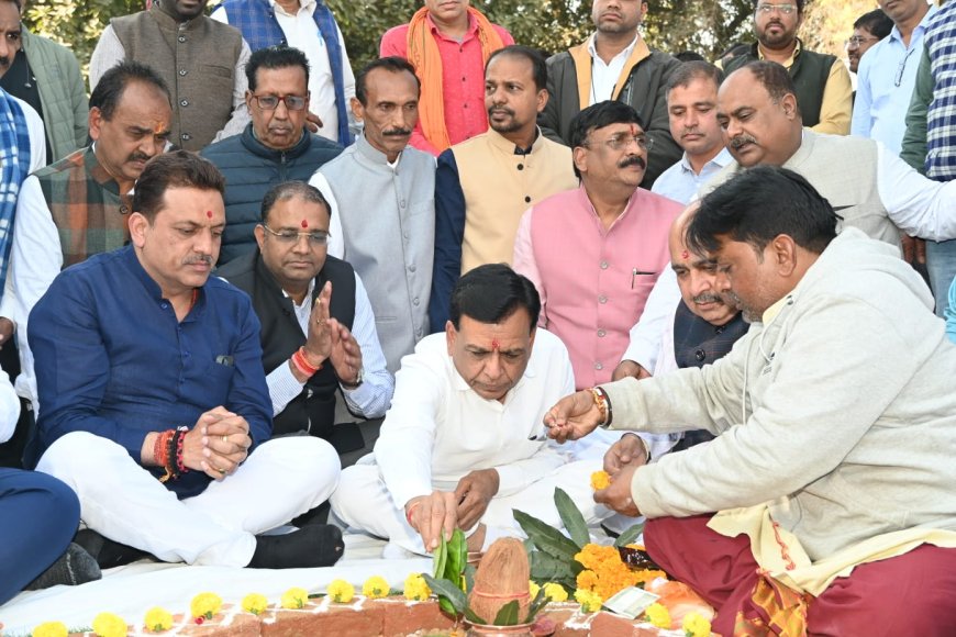 उप Chief Minister  देवड़ा ने किया गोराबाजार थाना के नए भवन का भूमिपूजन