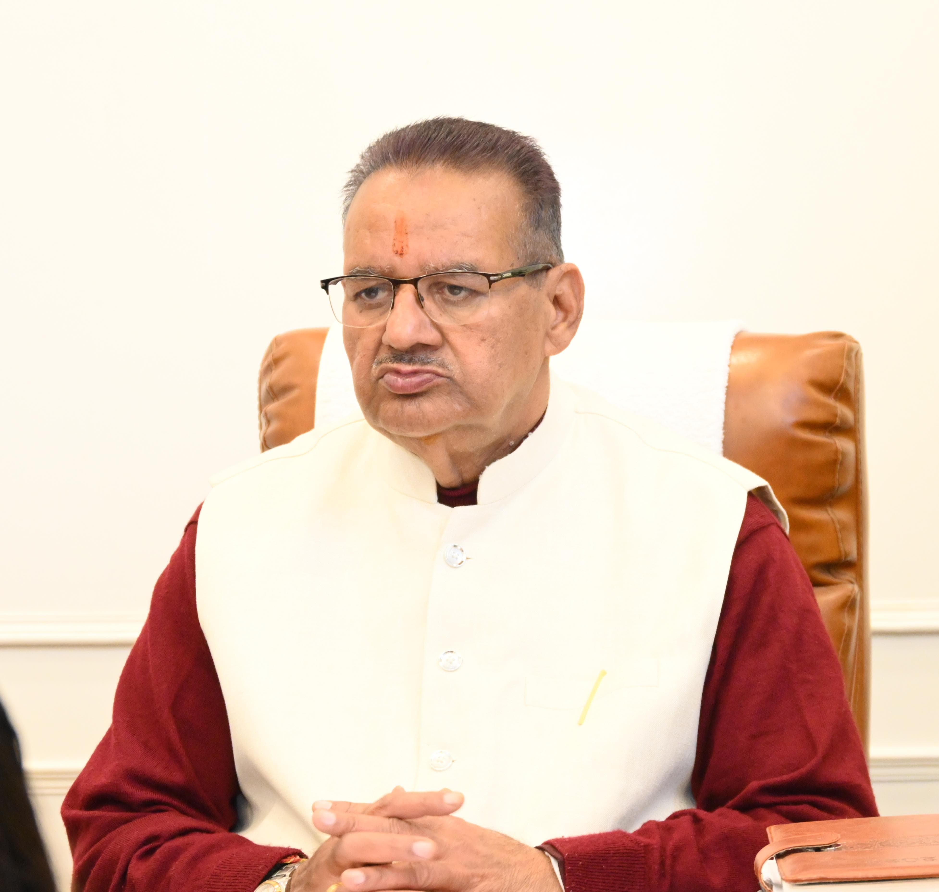मंत्री गणेश जोशी। मंत्री गणेश जोशी।