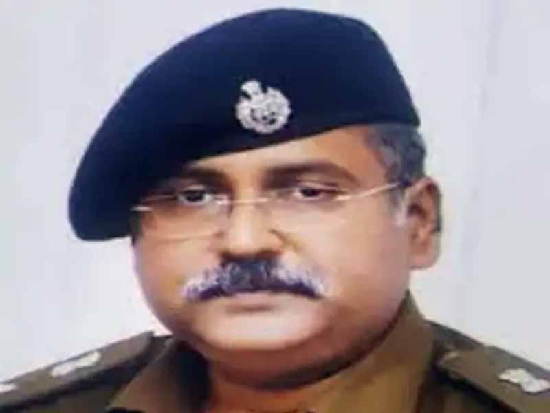 आईपीएस प्रखर पांडेय