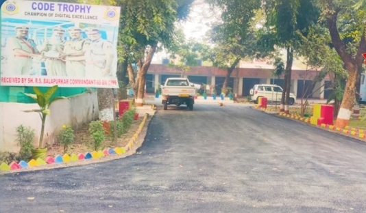 पिच रोड का नवनिर्माण पिच रोड का नवनिर्माण