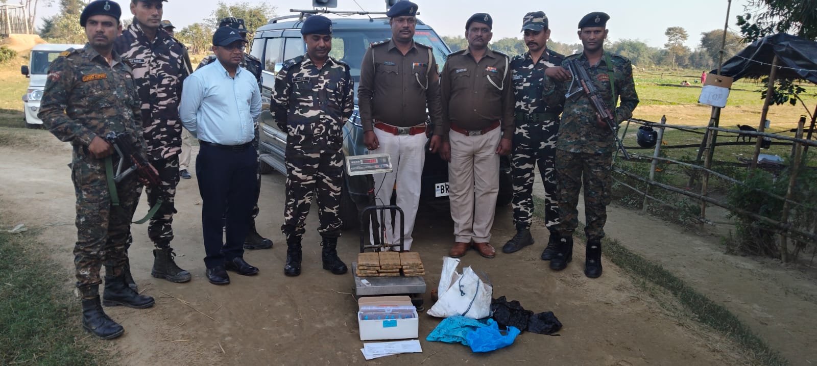 बरामद चरस बरामद चरस