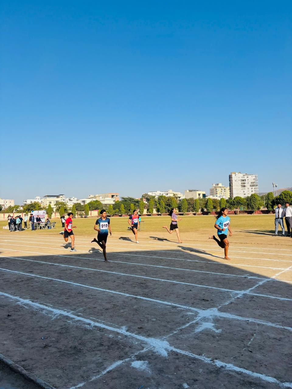 राजस्थान विश्वविद्यालय अंतर महाविद्यालय एथलेटिक्स प्रतियोगिता का शुभारंभ राजस्थान विश्वविद्यालय अंतर महाविद्यालय एथलेटिक्स प्रतियोगिता का शुभारंभ