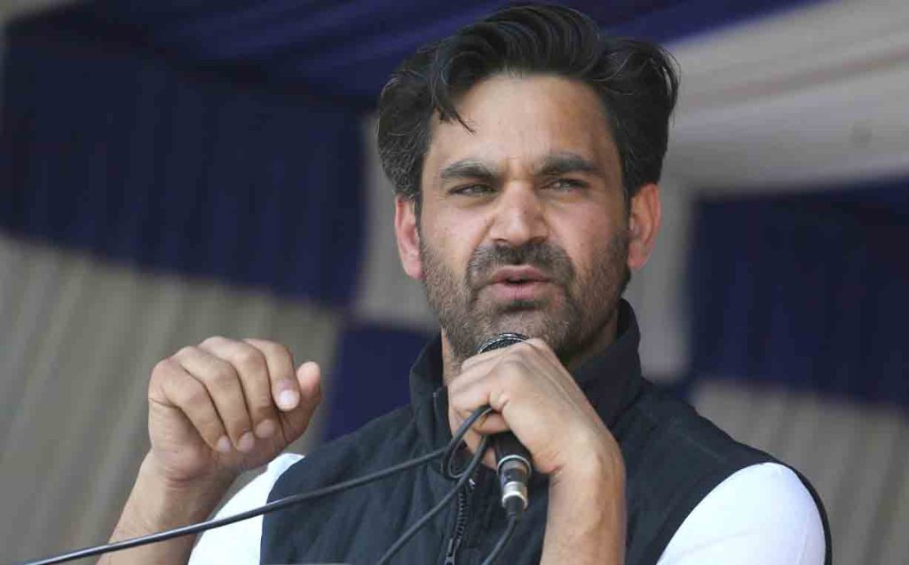 धारा 370 के लिए एनसी की लड़ाई का मुखौटा खत्म हो गया है: पीडीपी धारा 370 के लिए एनसी की लड़ाई का मुखौटा खत्म हो गया है: पीडीपी