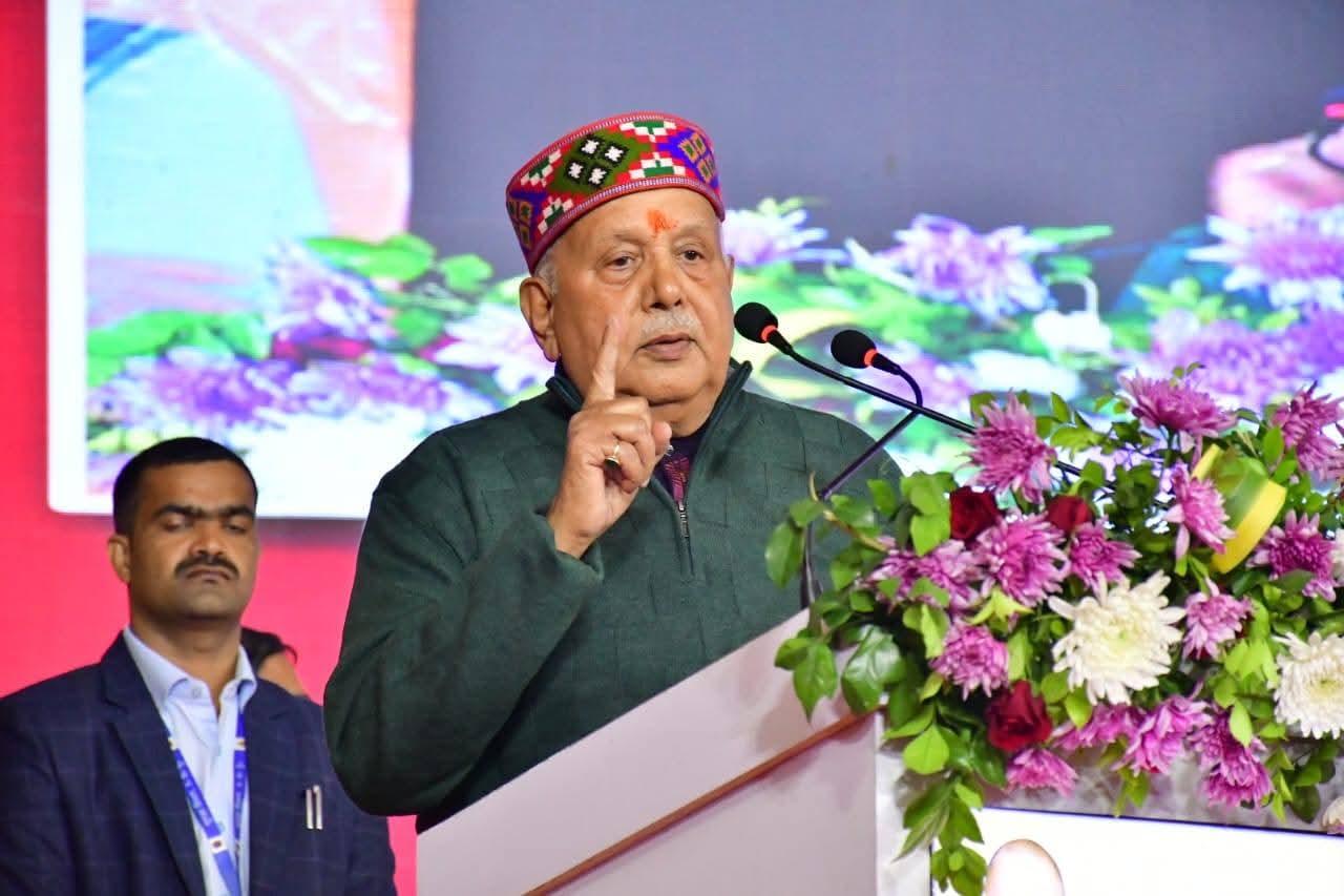 कार्यक्रम के दौरान संबोधित करते कृषि मंत्री सूर्य प्रताप शाही का छायाचित्र कार्यक्रम के दौरान संबोधित करते कृषि मंत्री सूर्य प्रताप शाही का छायाचित्र