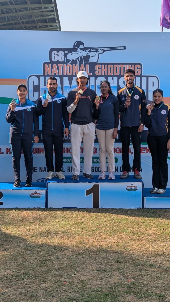 बाएं से दाएं- उत्तर प्रदेश (मैराज अहमद खान, अरीबा खान), राजस्थान (अनंतजीत सिंह नरुका, दर्शना राठौड़), और हरियाणा (रायज़ा ढिल्लों, ईशान सिंह तुला) बाएं से दाएं- उत्तर प्रदेश (मैराज अहमद खान, अरीबा खान), राजस्थान (अनंतजीत सिंह नरुका, दर्शना राठौड़), और हरियाणा (रायज़ा ढिल्लों, ईशान सिंह तुला)