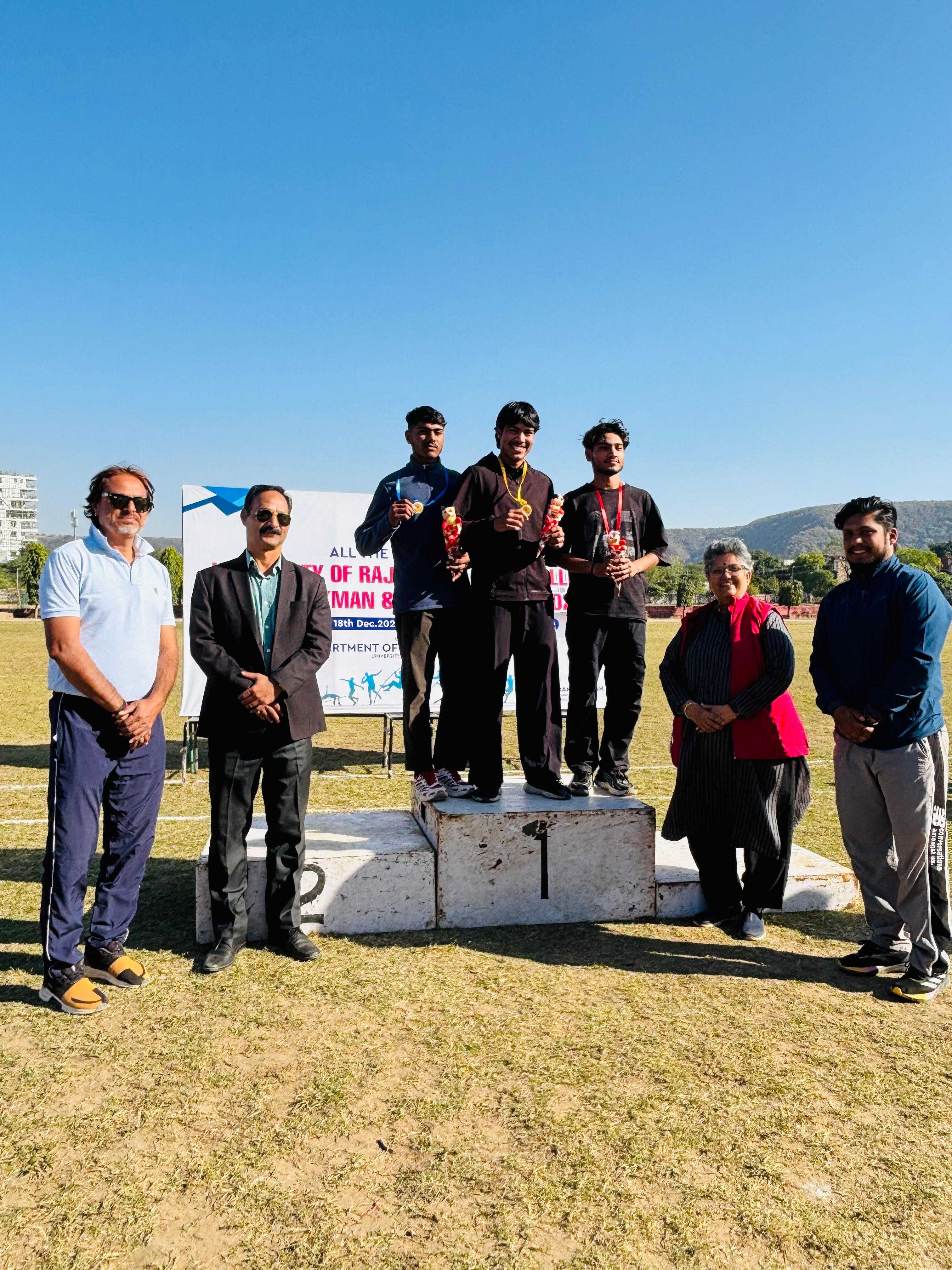 एथलेटिक्स प्रतियोगिता के दूसरे दिन खिलाड़ियों का शानदार प्रदर्शन