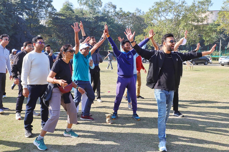 इंदौर में एनआरआई महापर्व में पारम्परिक खेलों का आयोजन इंदौर में एनआरआई महापर्व में पारम्परिक खेलों का आयोजन