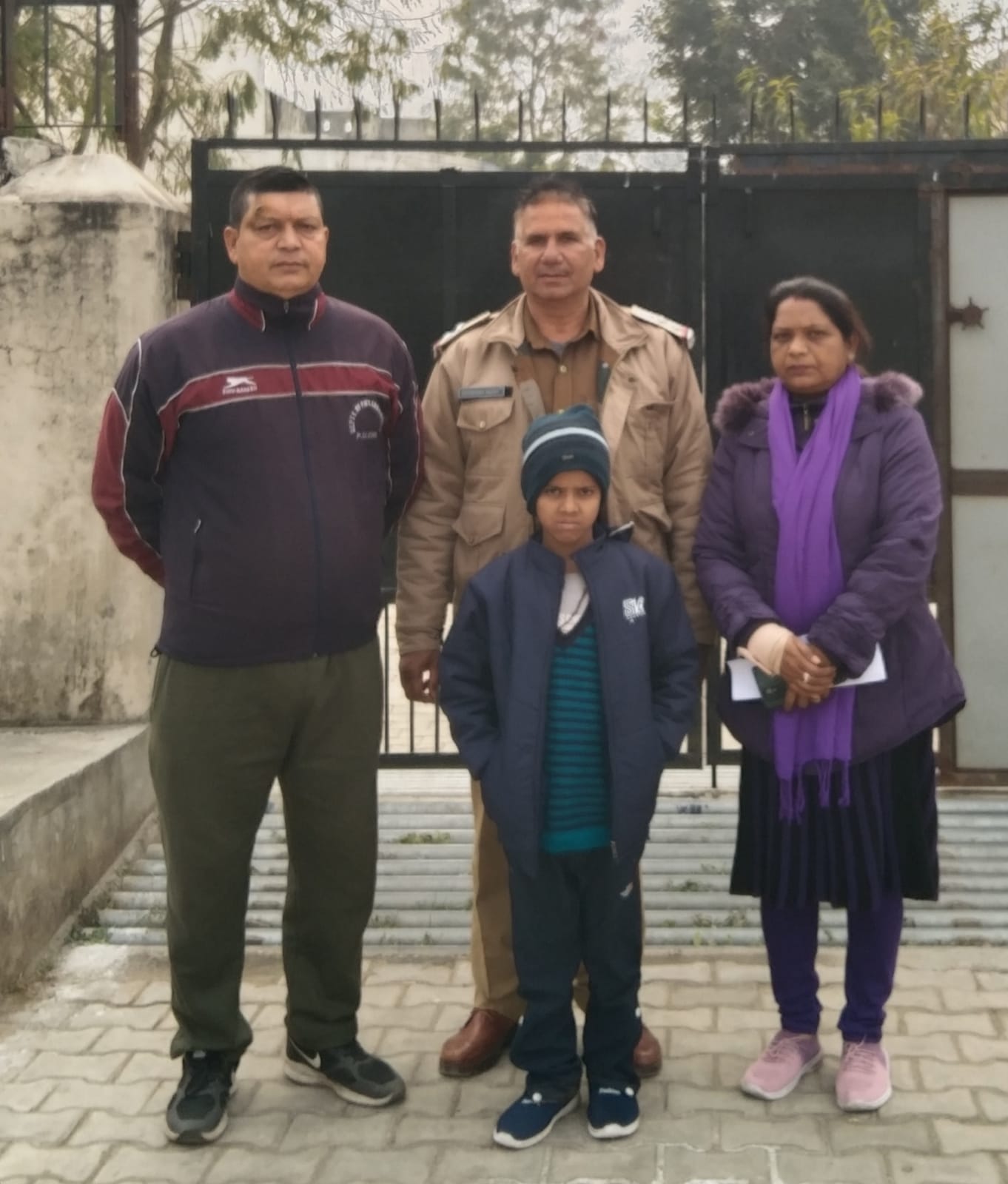 रेस्क्यू किया गया बालक