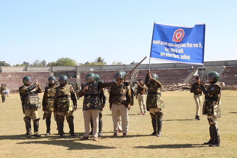 भोपाल में बलवा ड्रिल आयोजित भोपाल में बलवा ड्रिल आयोजित