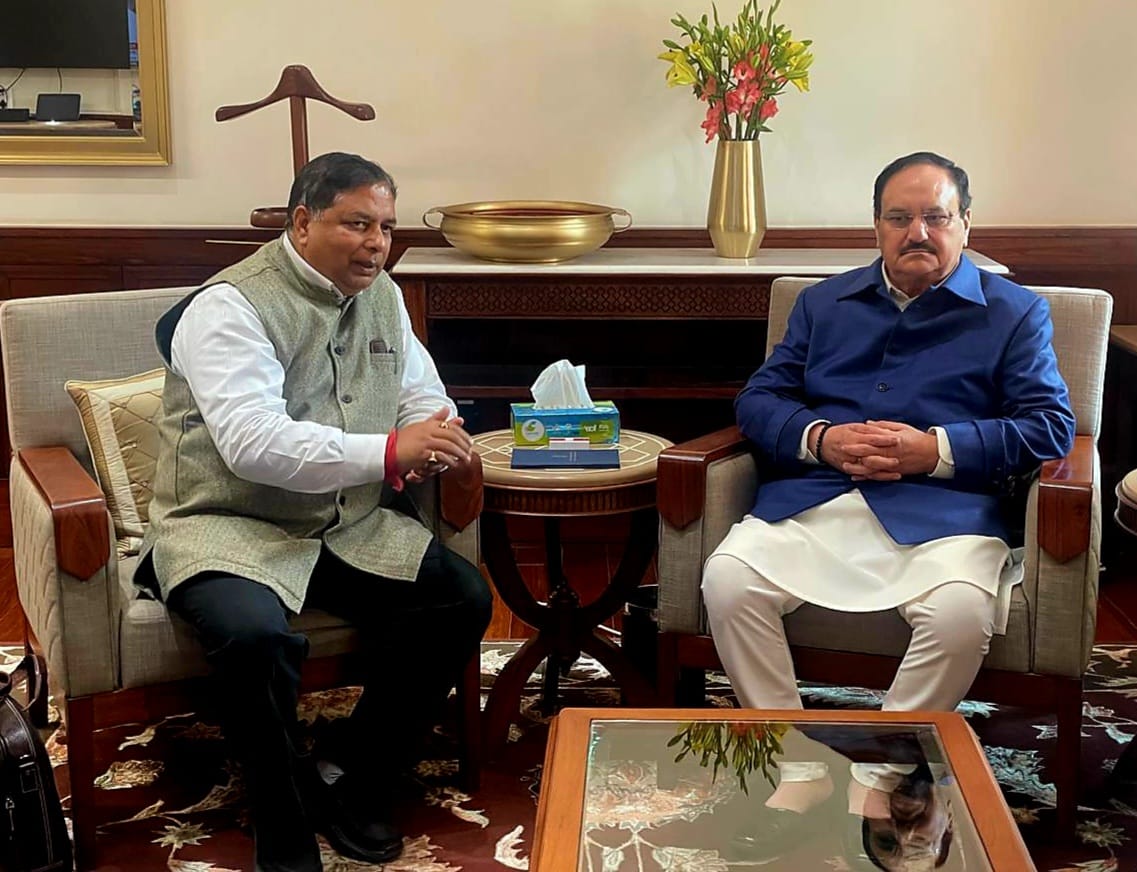 सत शर्मा ने भाजपा के राष्ट्रीय अध्यक्ष जेपी नड्डा से मुलाकात की, जम्मू-कश्मीर के सामाजिक-राजनीतिक परिदृश्य और विकास रोडमैप पर चर्चा की