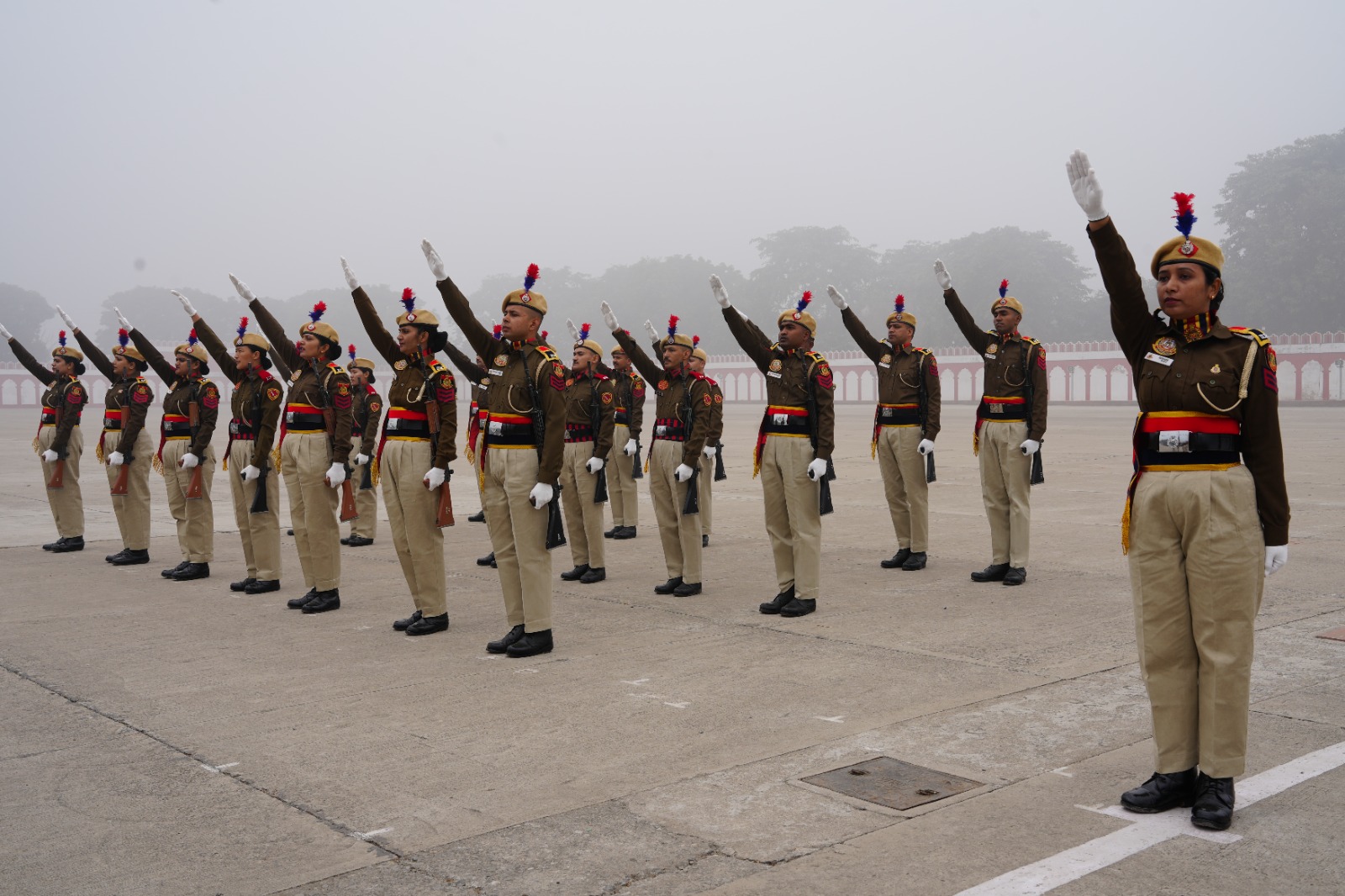 दिल्ली पुलिस अकादमी में पासिंग आउट व शपथ समारोह की फाेटाे दिल्ली पुलिस अकादमी में पासिंग आउट व शपथ समारोह की फाेटाे