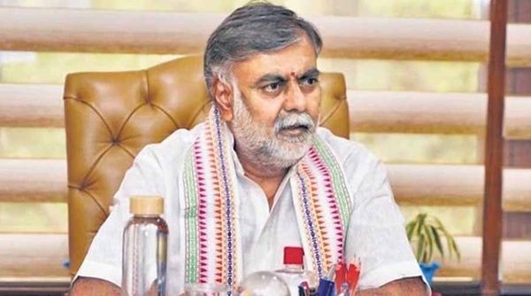 मंत्री प्रह्लाद सिंह पटेल मंत्री प्रह्लाद सिंह पटेल