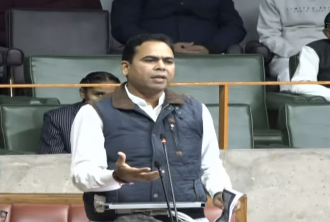 विधानसभा में अपनी बात रखते विधायक शीशपाल केहरवाला। विधानसभा में अपनी बात रखते विधायक शीशपाल केहरवाला।