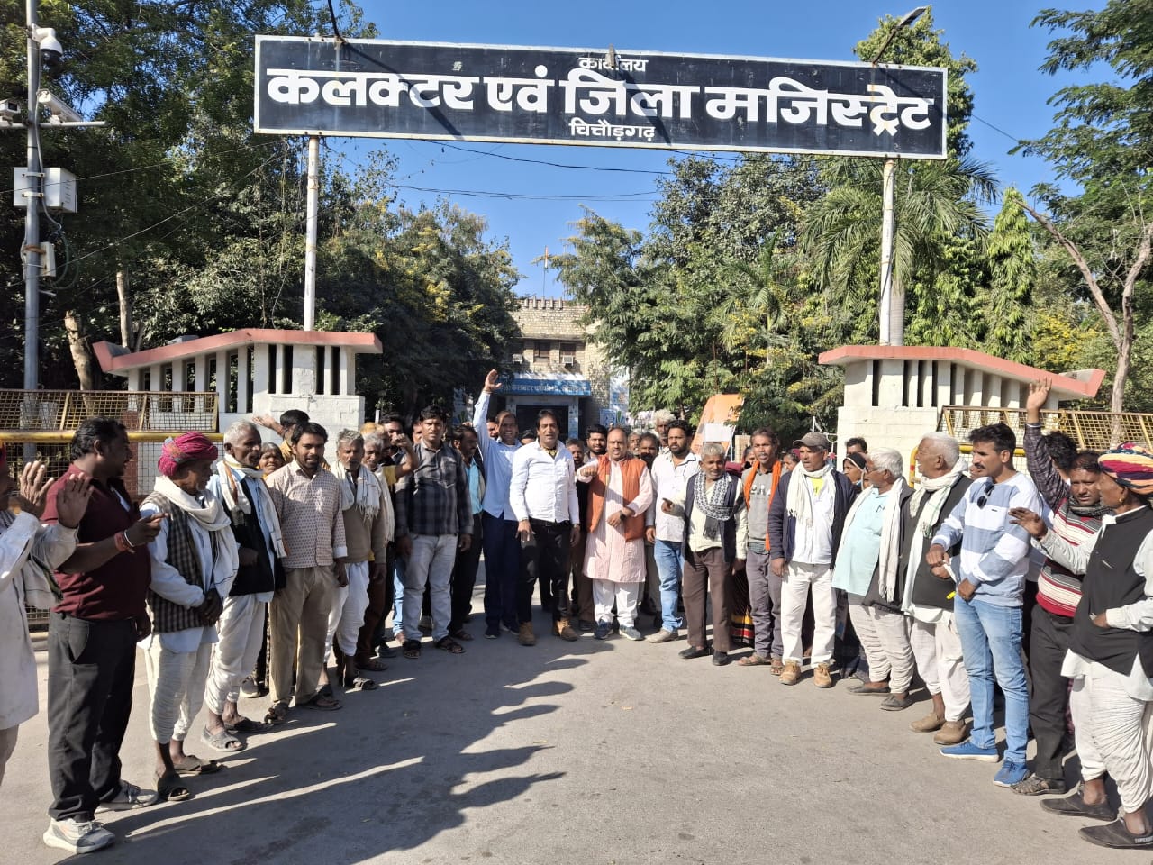 चित्तौड़गढ़ में अरावली संस्था को बचाने के लिए विभिन्न संगठनों ने सौंपा ज्ञापन