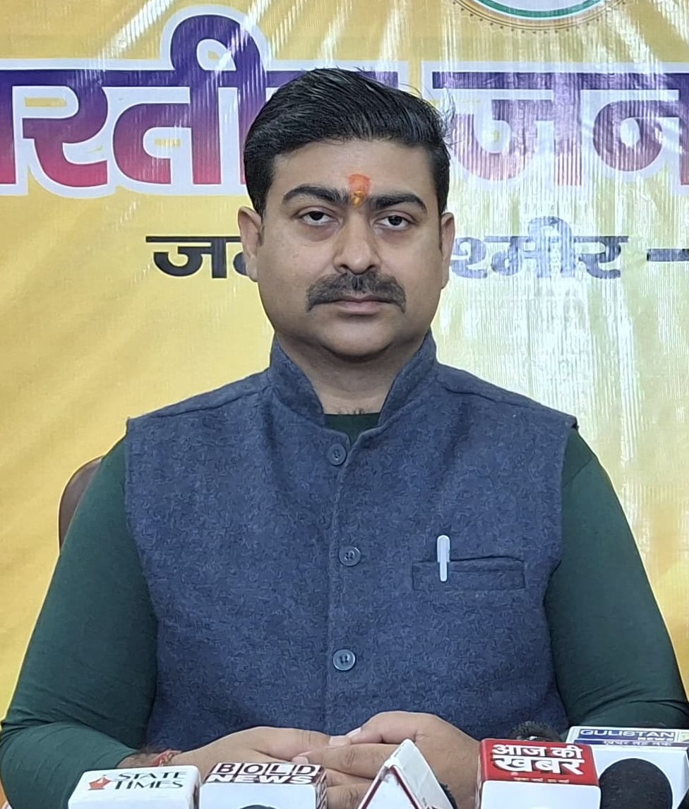 प्रधानमंत्री मोदी की वैश्विक मान्यता और ओमान सम्मान भारत की विदेश कूटनीति की जीत