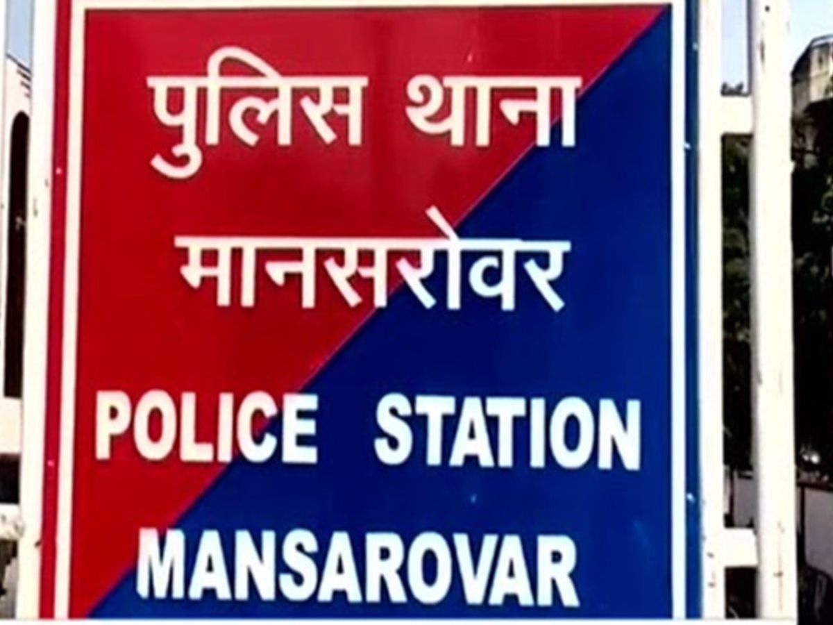 स्कॉर्पियो सवार बदमाशों ने व्यवसायी से लाठी-डंडों से हमला कर लूटी एक लाख की नकदी स्कॉर्पियो सवार बदमाशों ने व्यवसायी से लाठी-डंडों से हमला कर लूटी एक लाख की नकदी
