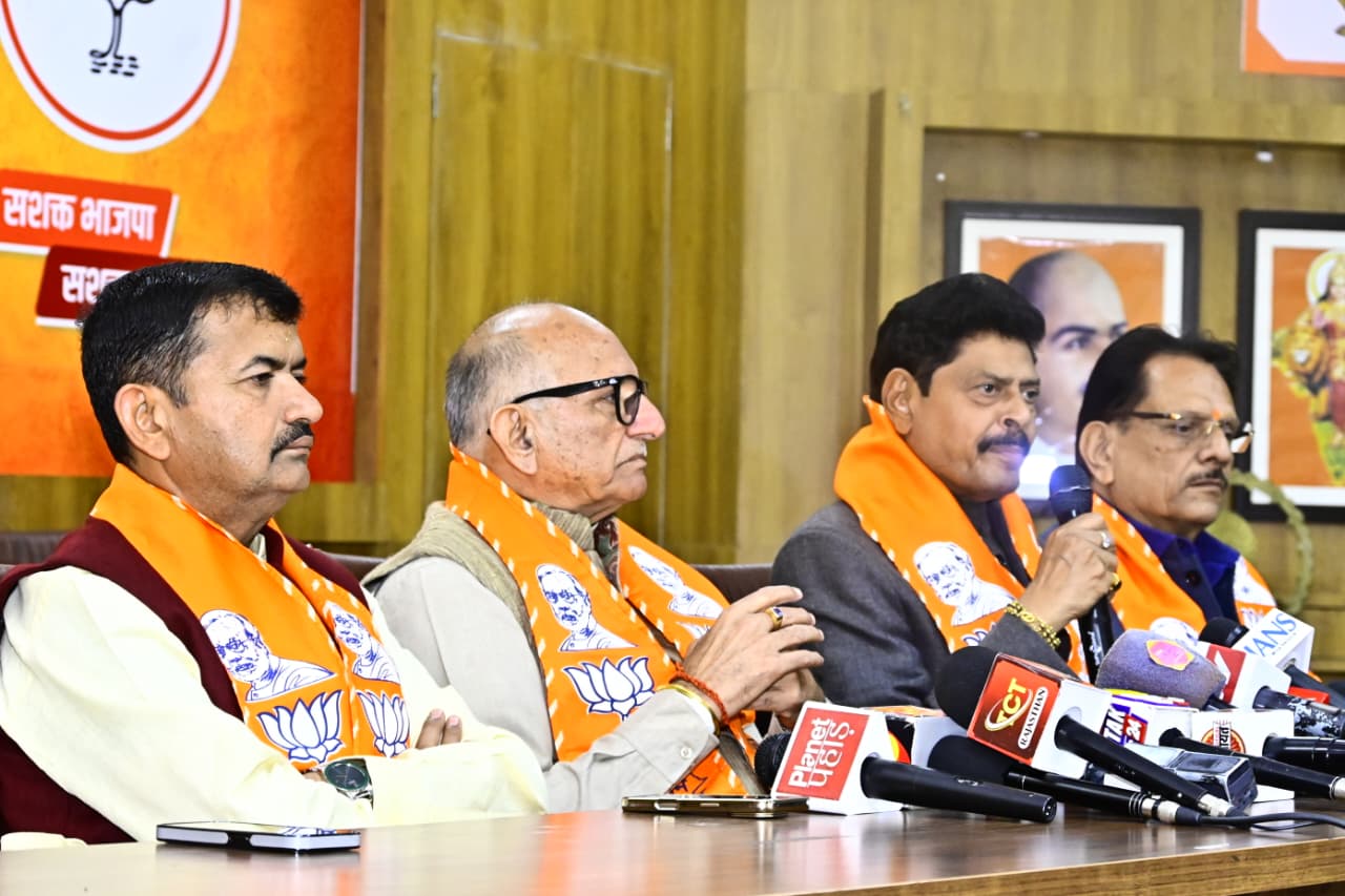 आगामी 23 दिसम्बर को आयोजित किया जाएगा राष्ट्रीय कवि सम्मेलन: अशोक परनामी आगामी 23 दिसम्बर को आयोजित किया जाएगा राष्ट्रीय कवि सम्मेलन: अशोक परनामी