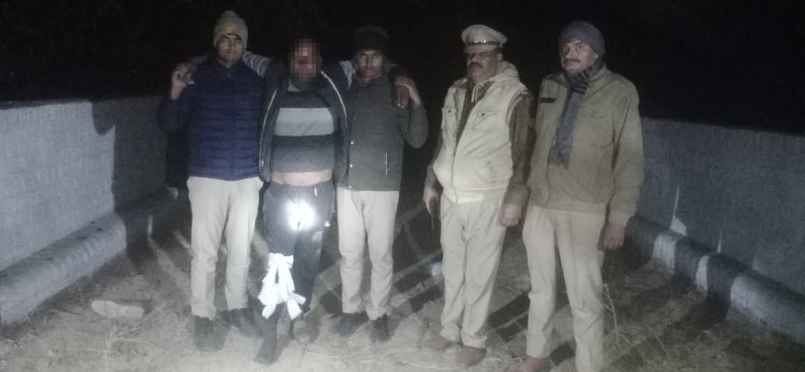घायल अभियुक्त पुलिस हिरासत में