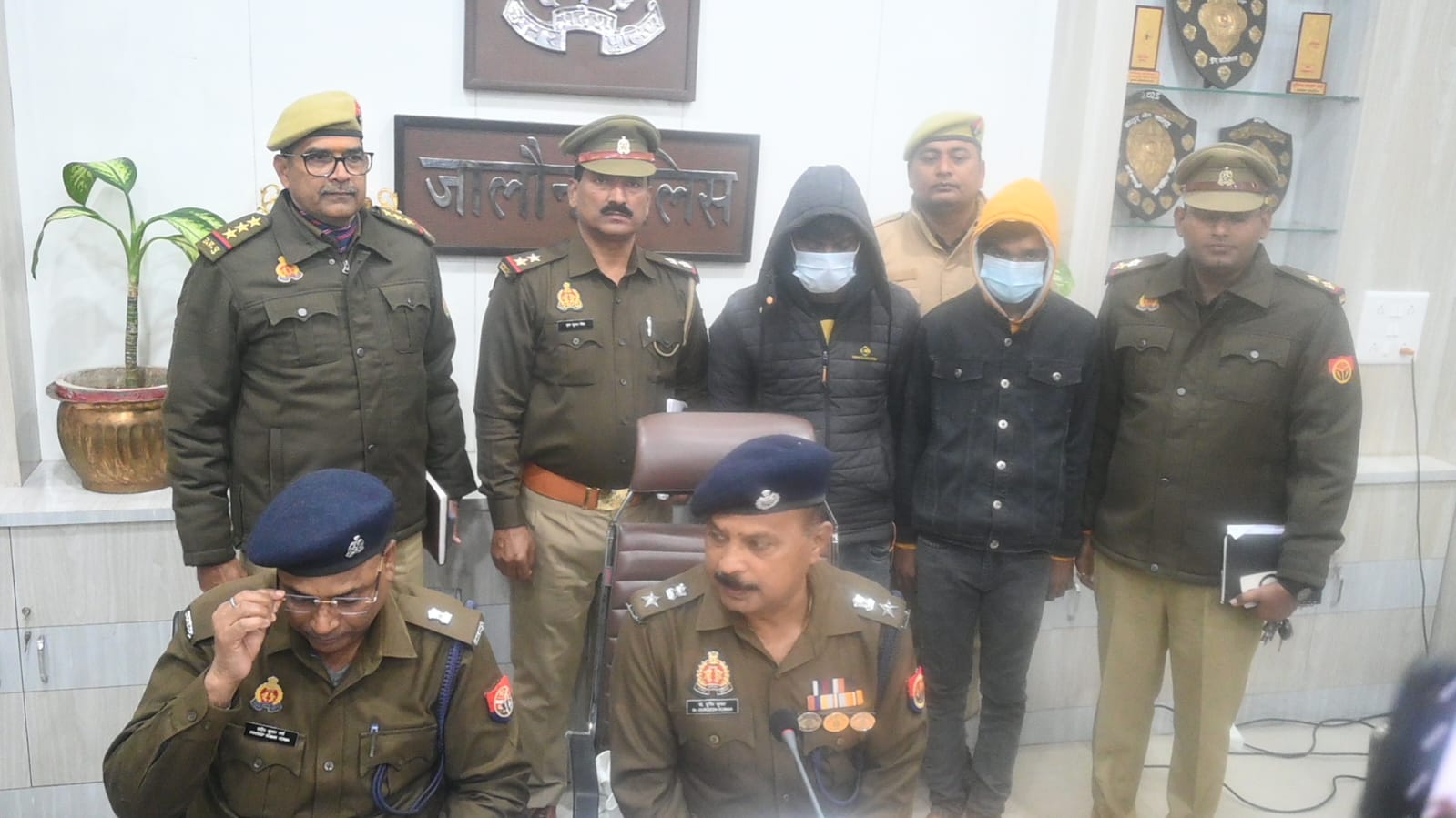 खुलासा करते एसपी खुलासा करते एसपी
