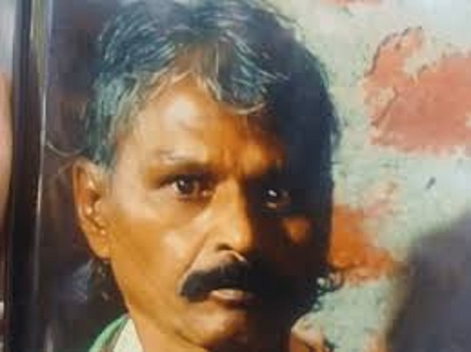 रेलवे ट्रैक पर मिली किराना व्यापारी की लाश रेलवे ट्रैक पर मिली किराना व्यापारी की लाश