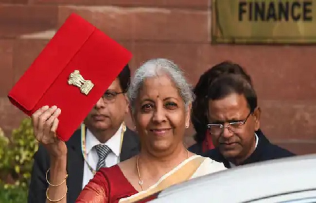 वित्त मंत्री निर्मला सीतारमण का फाइल फोटो वित्त मंत्री निर्मला सीतारमण का फाइल फोटो