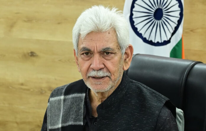 उपराज्यपाल सिन्हा ने गृह विभाग के अधीनस्थ विभागों की उच्च स्तरीय समीक्षा बैठक की अध्यक्षता की