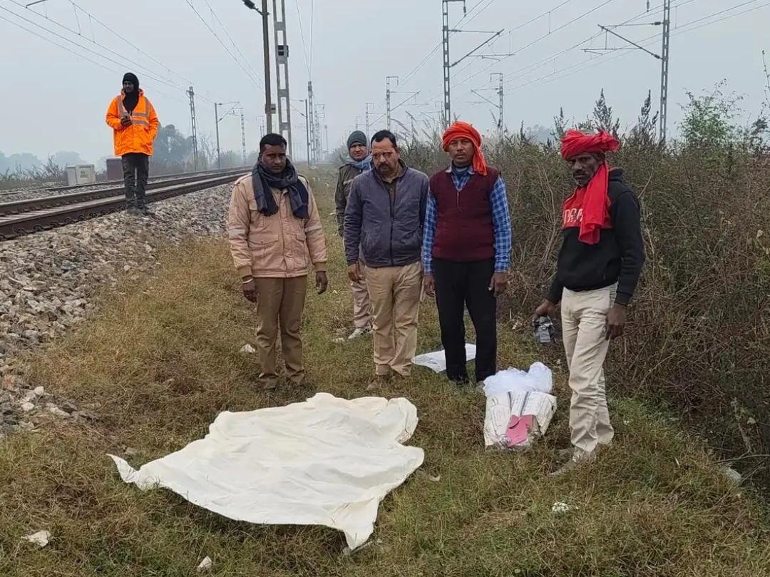 पहाड़ा रेलवे स्टेशन के समीप अप लाइन पर घटी दुर्घटना।